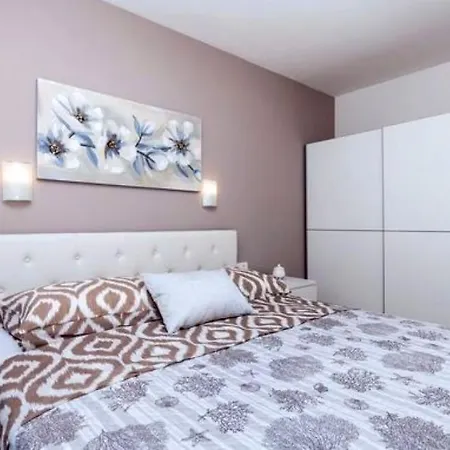 Villa Beautiful Casa Ivetta Sun Garden - Opatija *