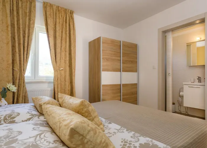Beautiful Casa Ivetta Sun Garden - Opatija ヴィラ *